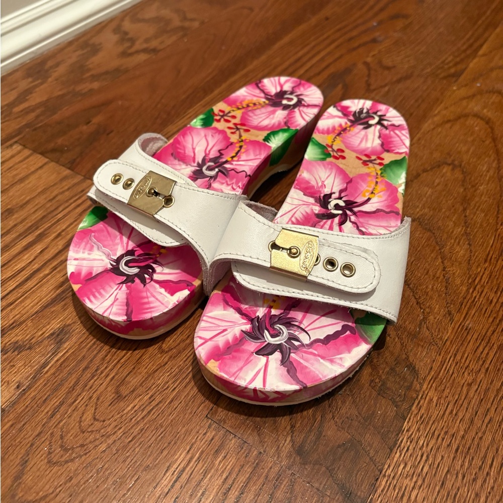 Dr. Scholl's Pink Floral Sandals with White Strap